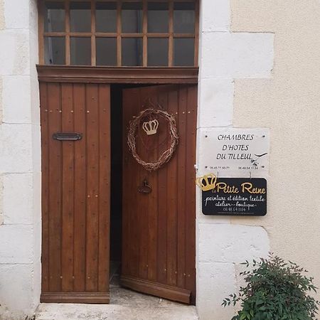 chambres d'hôtes du Tilleul Nanteuil-en-Vallée Exterior foto